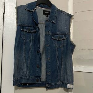 Adam‎ Levine Jean women’s vest size L